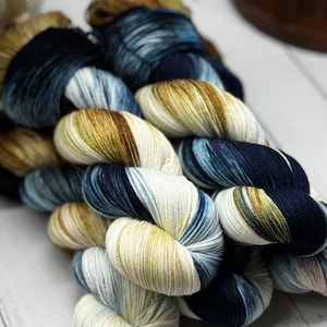 Dragonfly In Amber - Blue, Green, Gold, Hand Dyed Superwash Merino/Nylon Worsted Weight, DK Yarn, Sweater/Blanket Yarn, Bulky Yarn