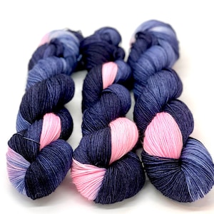 Denim & Roses - Fingering Weight, Assigned Pooling Yarn, Hand Dyed Merino Nylon Yarn, Superwash Yarn, Hand Painted, Planned Pooling