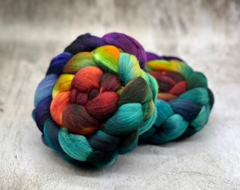 Autumn Rainbow - Corriedale Wol, Vezel voor het spinnen, Fijner voor vilten, Hand geverfd Roving, 4oz vlecht