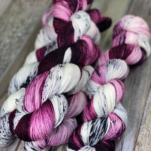 Plum Crazy - Plum, White, Black, Hand Dyed 75/25 Merino Nylon Fingering Sock Yarn, Superwash, Hand Painted, Gift for her, Holiday Yarn