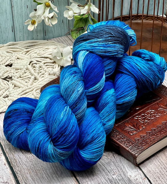 Starry Waters - Blue, Blacklight Blue, Glow in the Dark Yarn, Superwash Merino Nylon Fingering, DK, Worsted, Bulky, Spring Yarn