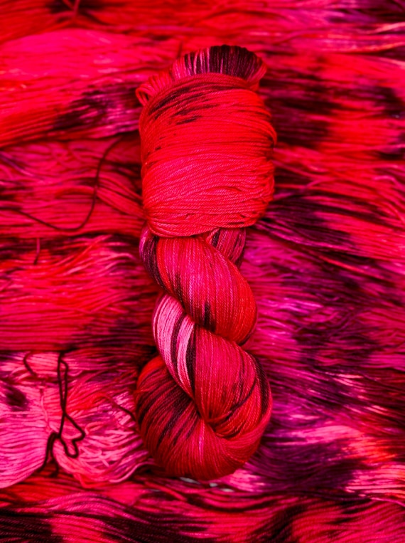 Queen of Hearts - Red, Neon Red, Orange, Pink, Deep Red, Merino Nylon Yarn, Superwash Merino Fingering, DK, Worsted, Bulky Hand Dyed