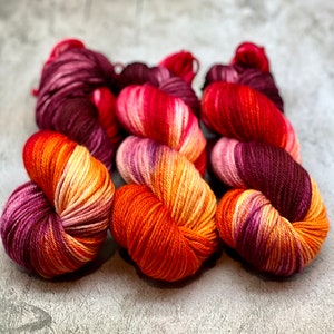 Horizon Sunrise - Hand Dyed Superwash Merino/Nylon Worsted, Sweater Quantity, Blanket Weight Yarn, Gift for Her, Pink, Purple, Orange