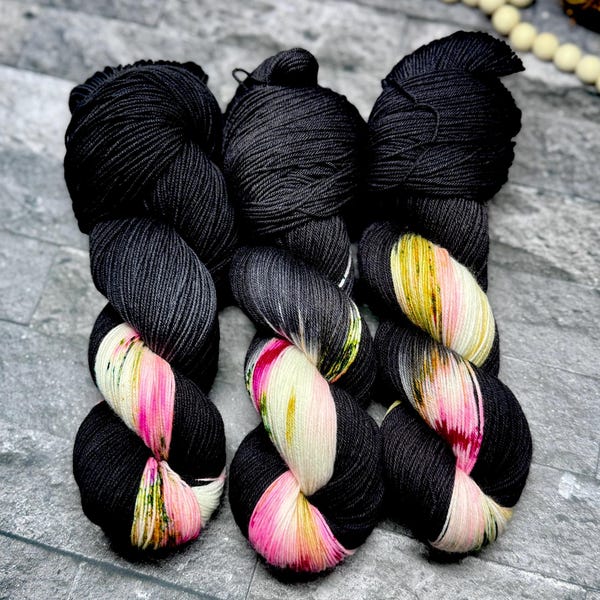 Francesca - Fingering Weight, Assigned Pooling Yarn, Hand Dyed Merino Nylon Yarn, Superwash Yarn, Hand Painted, Planned Pooling