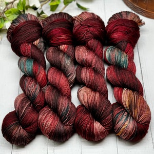 Temptation - MCS Merino/Cashmere/Silk, Autumn Yarn, Hand Dyed, Fingering Sock Yarn, Hand Painted, Harvest Color Yarn, Holiday Yarn