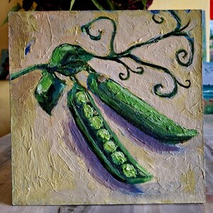Pintura de guisantes verdes. Pintura original de vainas de guisantes. Pintura de cocina de guisantes verdes. Pintura al óleo de vainas de guisantes. Arte mural. Cartón de 8\8 pulgadas.