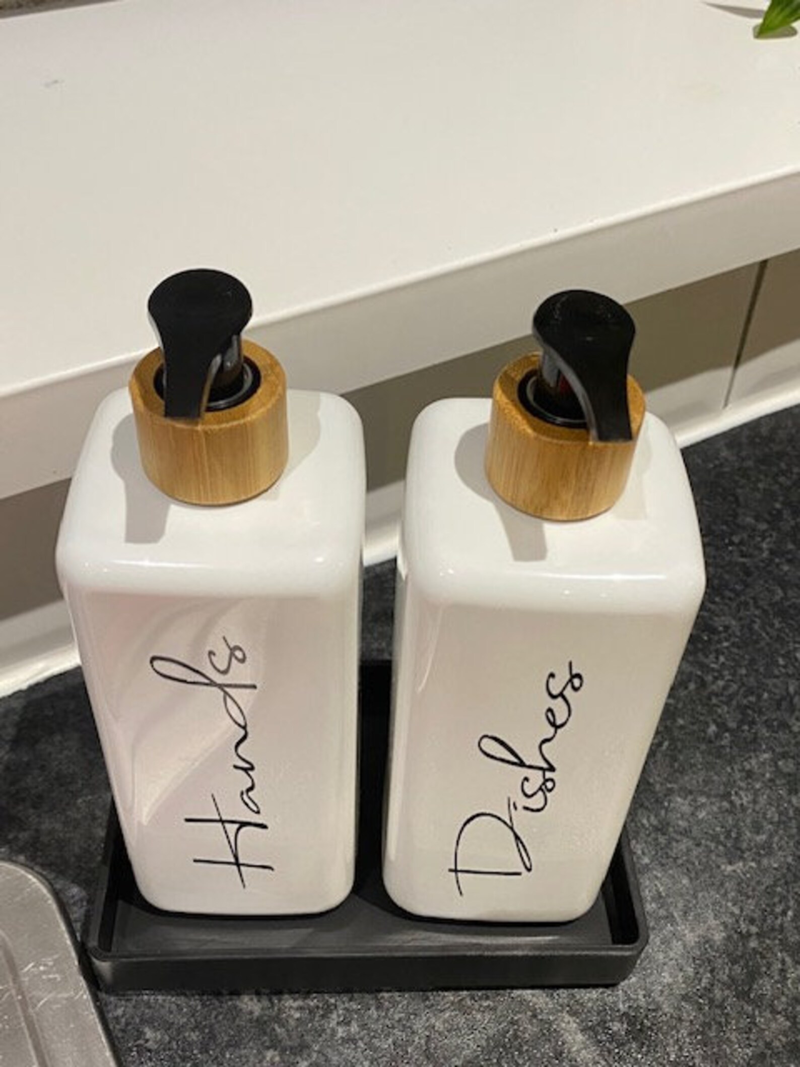 soap dispenser tray set