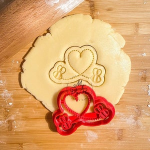 Bee heart cookie cutter | Decorated heart cookie cutter | MyDoPe cookie cutter | St Valentin cookie cutter | Wedding cookie cutter