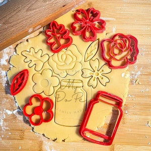 Flowers bouquet cookie cutter | MyDoPe cookie cutters