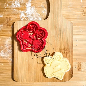 Bee #2 cookie cutter | Spring cookie cutter | MyDoPe cookie cutter