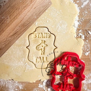 Giraffe cookie cutter | Stand tall cookie cutter | MyDoPe cookie cutter | Birthday cookie cutter | Baby shower cutter | Positive quotes