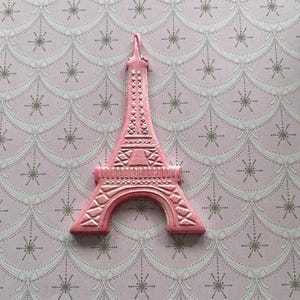 Eiffel Tower Cake Topper - Birthdays/Retirement/College Acceptance