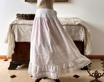 Antique white cotton ruffled petticoat, Victorian petticoat, Antique underskirt, Vintage lingerie.