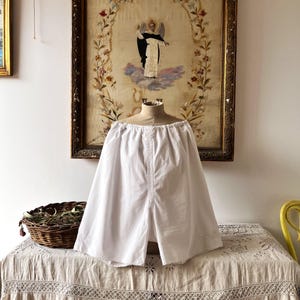 Antique white cotton French Knickers, Hand embroidered culottes, Edwardian Ladies Underwear, Vintage Trousers, Historical costume.