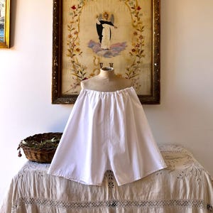 Antique white cotton French Knickers, Hand embroidered culottes, Edwardian Ladies Underwear, Vintage Trousers, Historical costume.