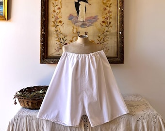 Bloomer brodé en coton blanc antique avec dentelle à l'aiguille, sous-vêtements édouardiens pour femmes