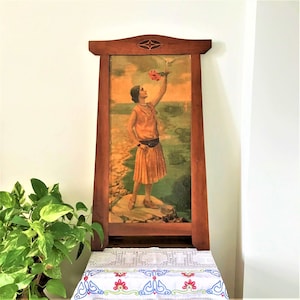 Vintage wooden frame with antique portrait of spanish woman, Antique framed print, Wall art.