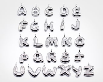 Dije de plata con letras de burbuja pequeñas para collar y pulsera