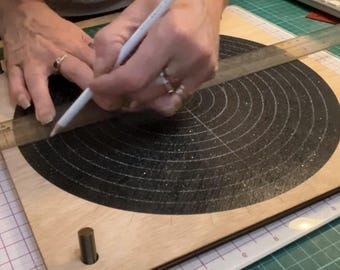Easy Mandala Grid Tool for dotting and painting.