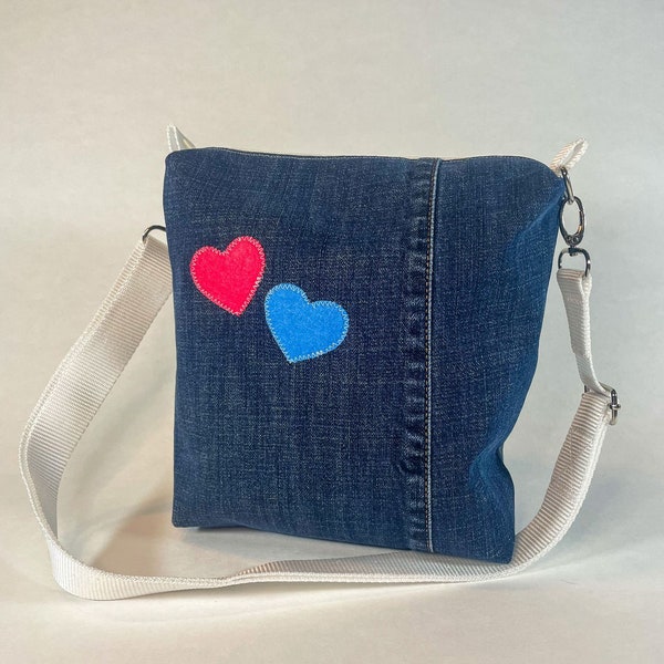 Schultertasche, Handtasche, Upcycling, Jeans, Herzen