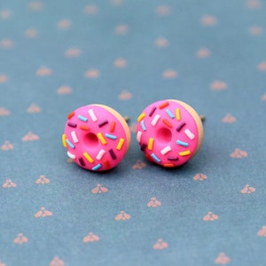 Pink Donut Earrings, Food Lover Gift, Pink Doughnut Jewelry, Sweets Earrings, Sprinkle Donut Earrings, Polymer Clay Food, Miniature Food