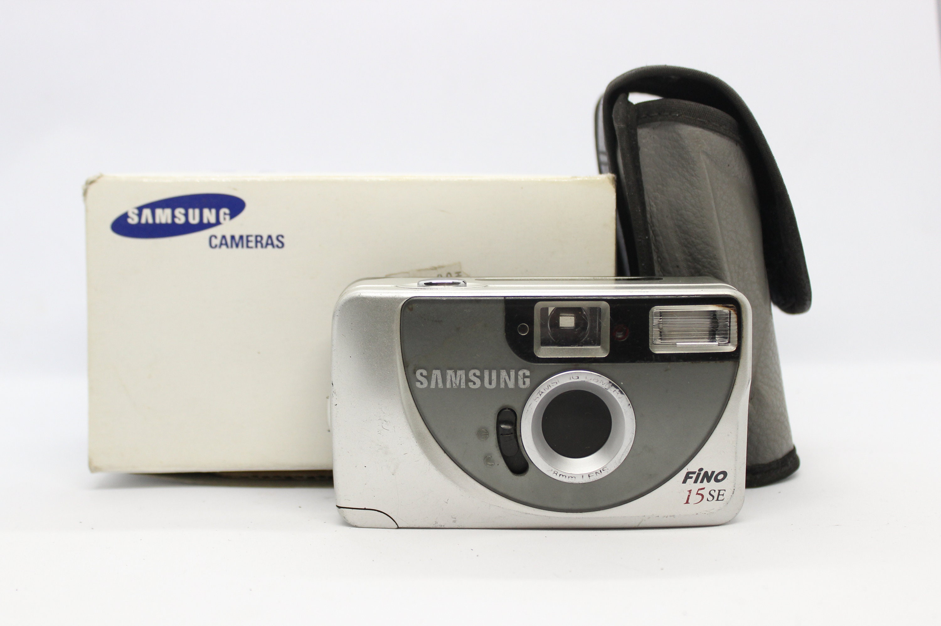 Samsung FINO 15 SE 35mm Point & Shoot Camera in Original Package