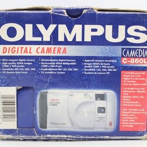 Y2K Digital camera Olympus C-860L in original package image 8