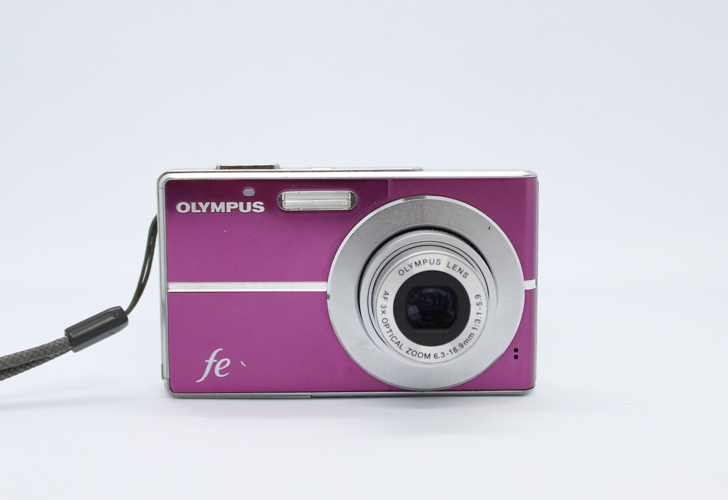 FE-3010 OLYMPUS オリンパス シルバー コンパクトデジタルカメラ