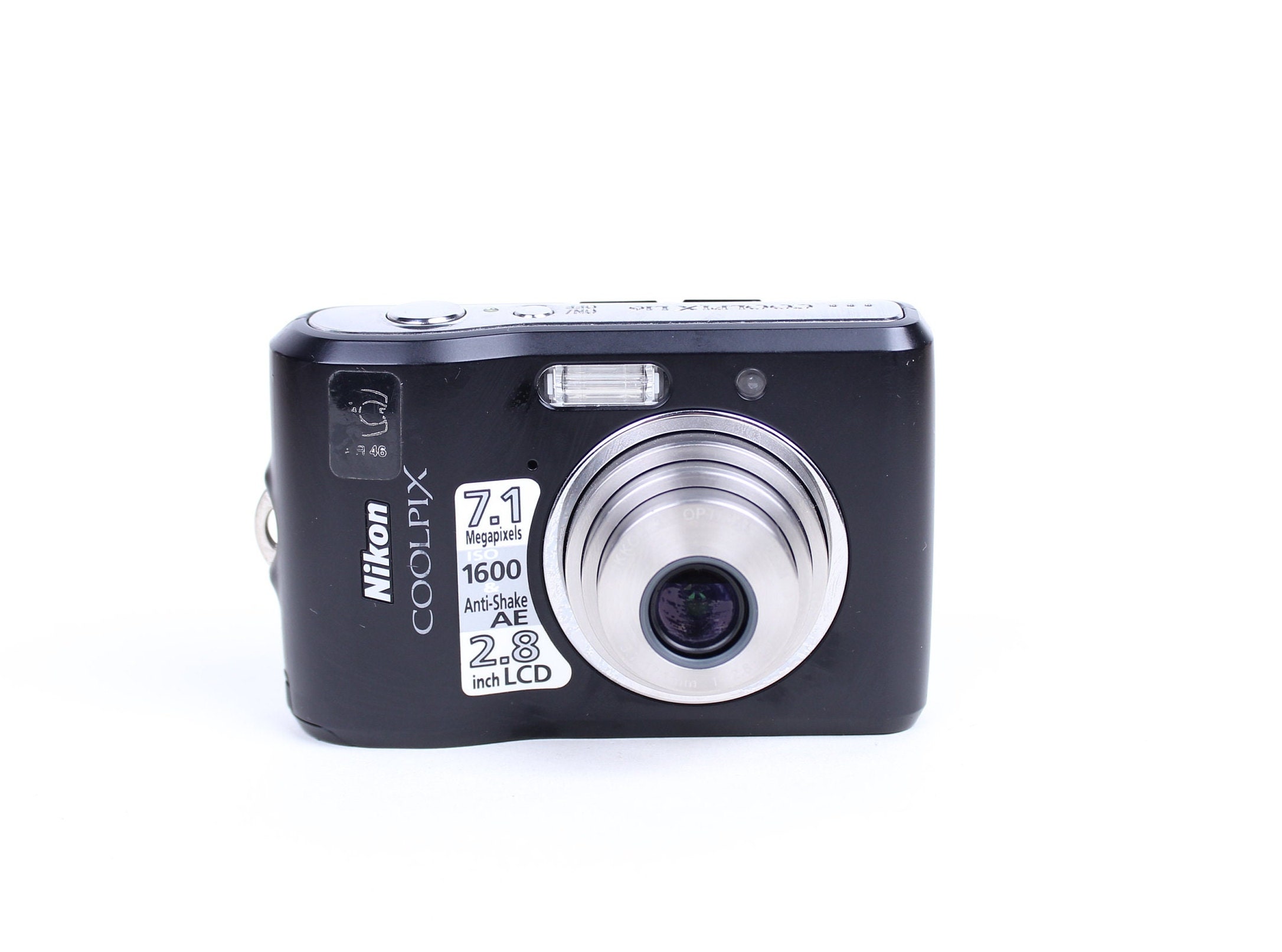 Y2K Digital camera Nikon Coolpix L16