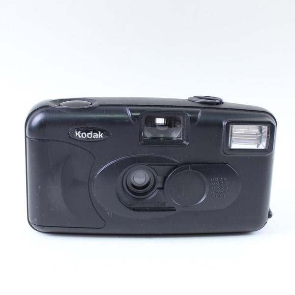 Kodak KB 10 35mm film point and shoot compact film camera