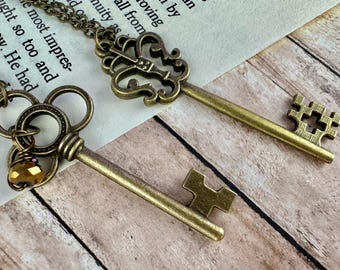 Skeleton Key Necklace, Charm Necklace, Key Pendant, Simple Key Necklace, Dainty Jewelry, Wire Wrapped Necklace, Dark Academia Necklace,Witch