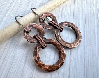 Bohemian Copper Hoop Earrings, Rustic Boho Dangle Earrings, Wire Wrapped Copper Jewelry, Patina Copper Earrings, Artisan Hand Forged Metal