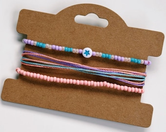 STAR BRACELET SET of 3. Friendship bracelets. Glass seed beads. Summer jewelry. Stackable bracelets. Silver shell charm. SpudStyle