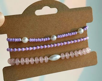 BEAD BRACELET SET of 3. Friendship bracelets. Purple and pink glass seed beads. Pearl beads. Summer jewelry. Stackable bracelets. SpudStyle