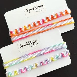 THREAD BRACELET SET of 2. Summer colours. Beach bracelets. Stackable friendship bracelets. Vertical wave pattern. SpudStyle.