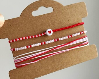 GALENTINES LOVE HEART set of 3. Red and pink glass seed beads. Friendship bracelets. Bracelet stack. Valentine’s Day gift idea. SpudStyle