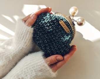 crochet wallet bigle purse pearl old gold