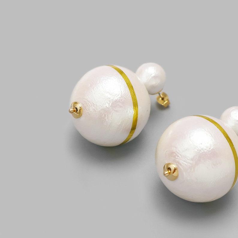 minimalist chuncky large cotton pearl stud earrings,Double beads,charm for her