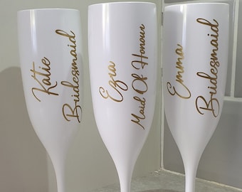 Personalisierte Champagnerflöte aus Kunststoff, Junggesellinnenabschied, Brautparty, Brautjungferngeschenk, Hochzeit, Geburtstag, rosa Flöte, weiße Flöte, Irland, Irisch