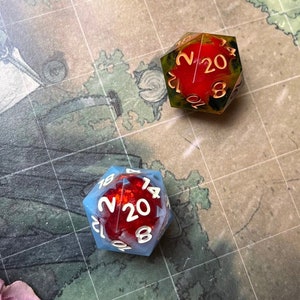 My Hero Academia Shoto & Hawks - D20 flytande kärna hartstärningar