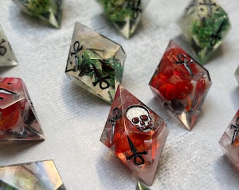Vampire The Masquerade - Regular & Hunger - Resin Dice Set