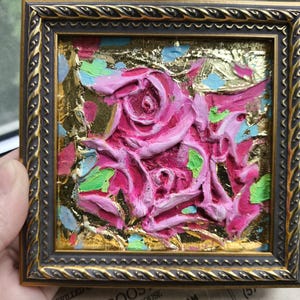 Rosas rosadas originales enmarcadas, pintura floral en flor, bodegón empastado, flores texturizadas, arte floral abstracto, regalo para ella