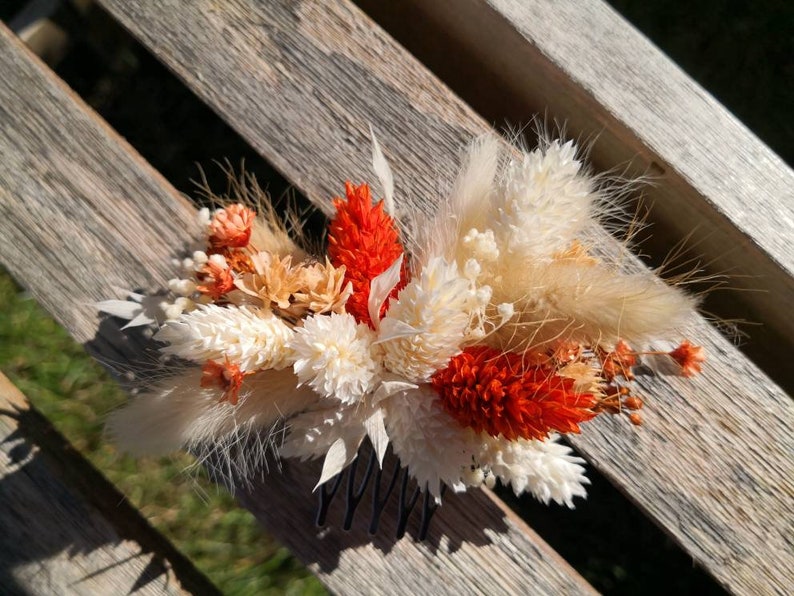 Haarkamm Trockenblumen I Hair cromb Dried flowers I Braut Haarkamm I Floraler Haarschmuck I Boho Kopfschmuck I Haarklemme I Hochzeit Weiß & Orange