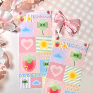 Feuille d'autocollants en vinyle mat patchwork gommeux | Carré kawaii pastel fraise trèfle de l'an 2000 pour scrapbooking carnet autocollant polco toploader déco