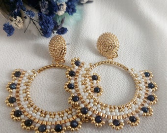 Hoop earrings with pearl and lapis lazuli weaving