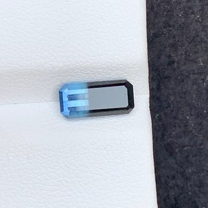 Blue bicolour tourmaline, 1.70 Cts