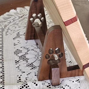 Cutting Board Stand