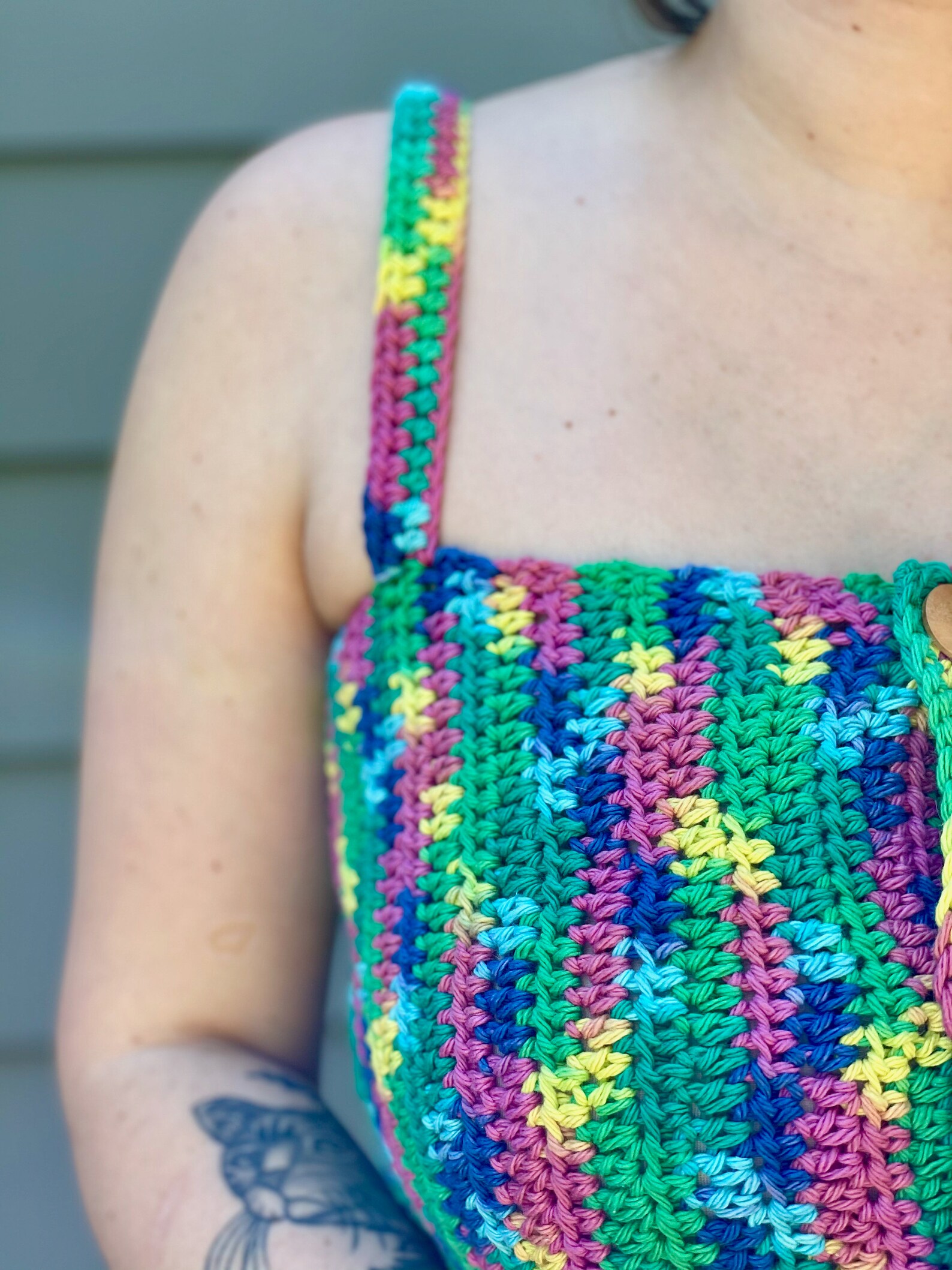 rainbow button up