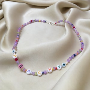 Collar de perlas / collar / cadena / joyería / gargantilla con letras / palabra en colorido
