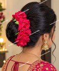 Artificial Rose Flower Gajra Hair Accessories juda Decor bride For Wedding Mehndi Hair Veni Tiara Party Bun Women Roses Hair Gajra Flowers